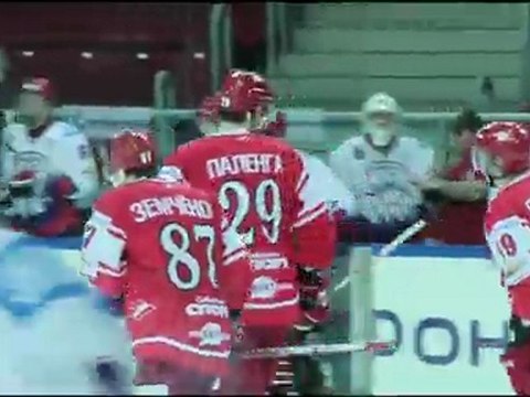 Владимир Пешехонов делает счёт 3-0 в игре с к.Белые Тигры 04.03.12.