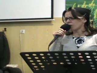 RAMONA VASS (Departe între stele)