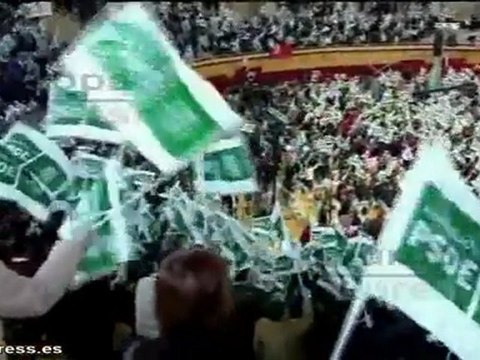 Rajoy y Rubalcaba apoyan a los candidatos andaluces