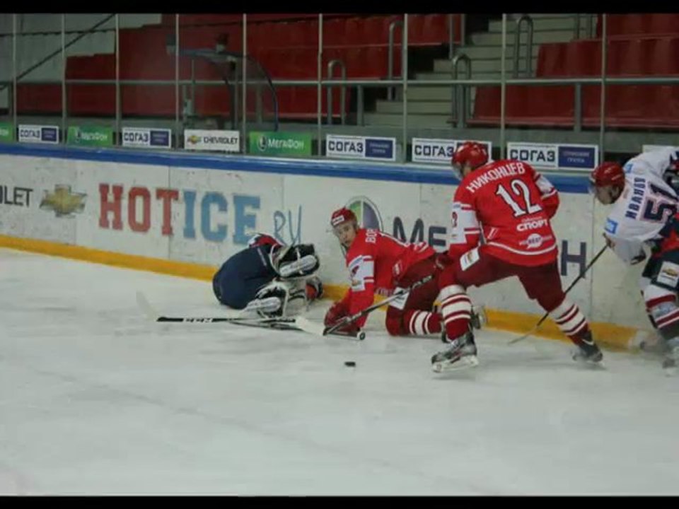 Слайд-Шоу МХК Спартак - Белые Тигры 04.03.12.