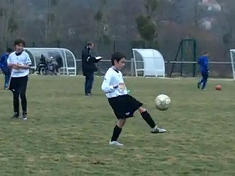 FCLUNEVILLE - 3 eme tour coupe régionale U11 à Custines séance de jonglage - Maxime -