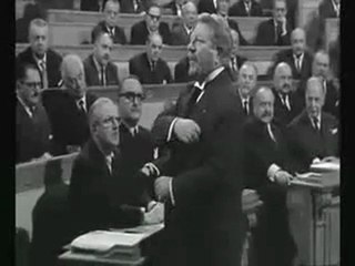 Petite leçon d'Europe par Jean Gabin dans Le président