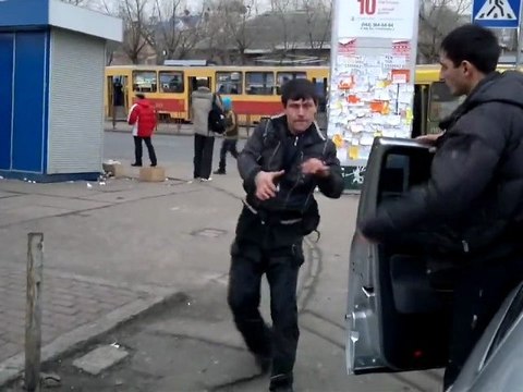 Un homme bizarre en Ukraine