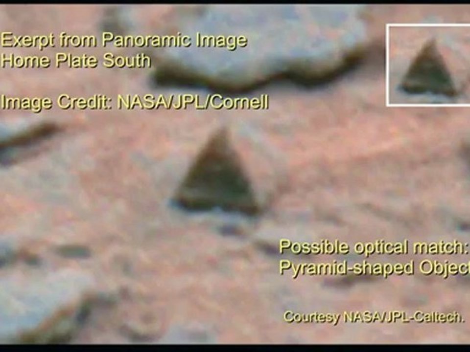 Mars .Anomalie .(Pyramide).2012