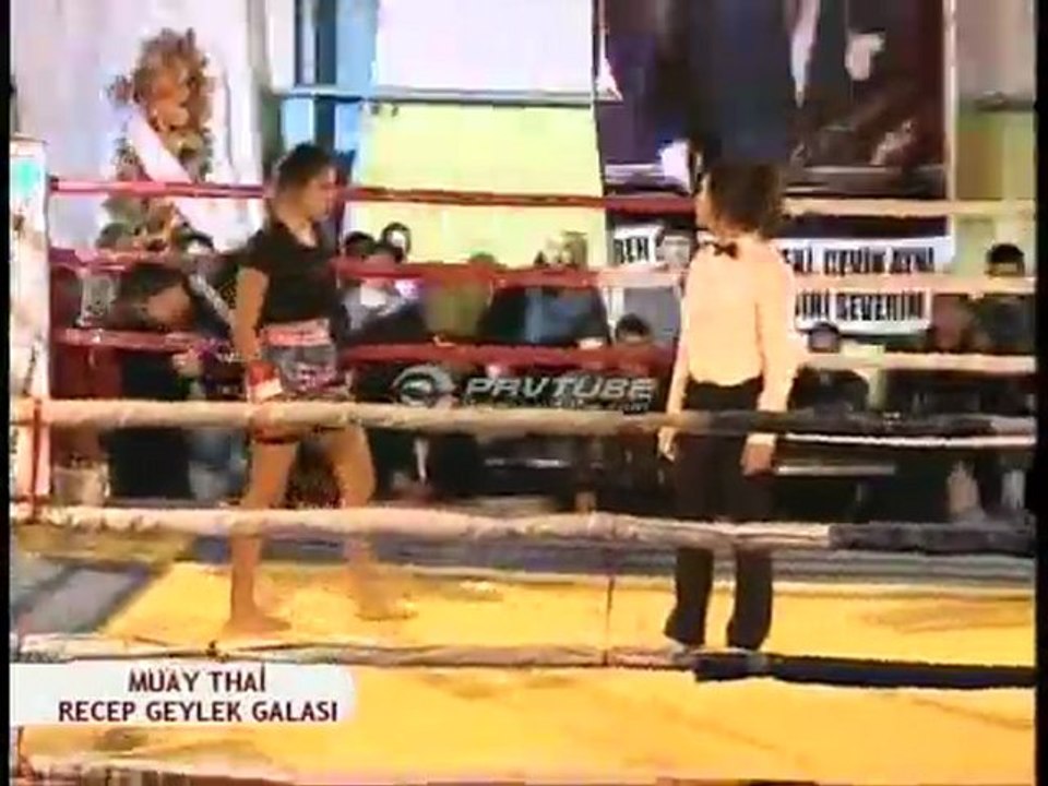 Manavgat Profesyonel Muay Thai Turnuvasi Cigdem Yuksel maci