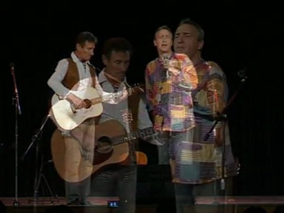 Jean Michel Grandjean chante "la fille du Nord" accompagné par Gilbert Delpieu