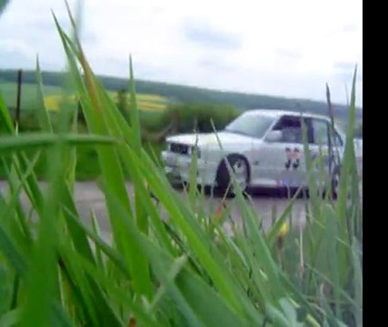 fiat 500 rallye abarth: catcheur TYZON au volant PILOTE PRO SUBARU SYLVAIN MORELLEC COPILOTE PRO EVELYNE LOHR INCENTIVE COMMUNICATION