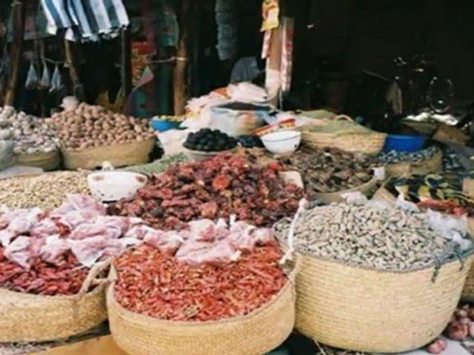 Jean Michel Grandjean chante "Jean Batailleur" accompagné par Jean Dubois