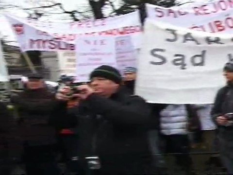 Protest przed Ministerstwem Sprawiedliwości w Warszawie w obronie sądów rejonowych 2012