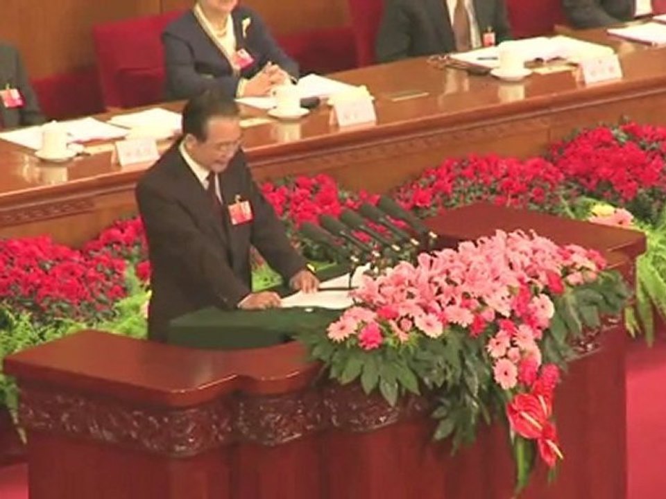 Vor Führungswechsel: China rüstet auf