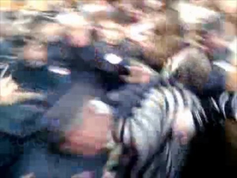 Visite de Nicolas Sarkozy à BAYONNE >>> une conspiration d' indépendantistes et de PS, ou bien un 'NON!!!' populaire?