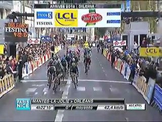 Etap Boonen sarı mayo Wiggins'in