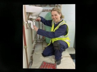 What are the qualities to look for to a plumber Glen Oaks CA?