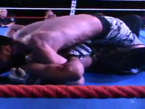 combat oussama gala kempo fight à Vernon 3.03.2012