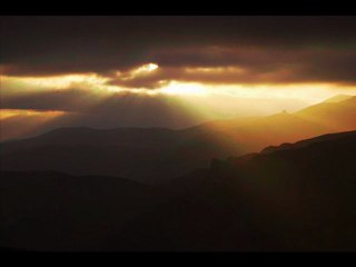 Anna M & Johnny Owl - New Dawn