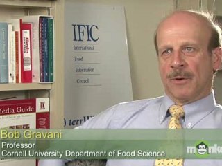 How are food allergies diagnosed?