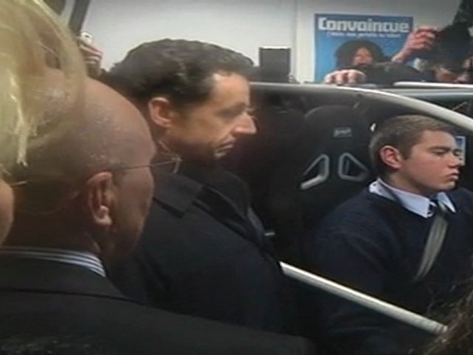 Reportage : Nicolas Sarkozy rencontre les formateurs et les jeunes de l'EPIDe de St Quentin