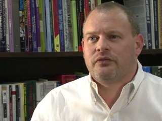 What are some benefits to living on campus?