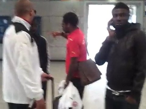 Μακούν και Τζιμπουρ πριν την πτήση για Χάρκοβο