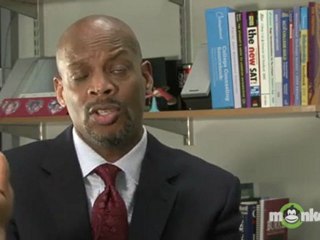 How do you start the process for writing a college essay?