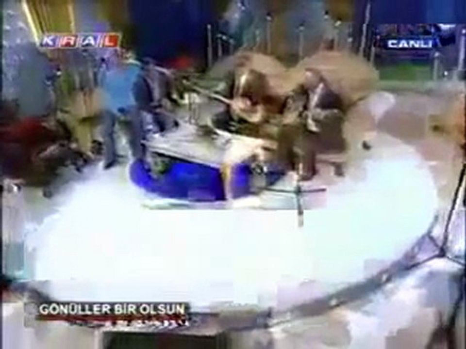 Arif  SAĞ & Özcan TÜRE  "GEL EFENDİM GEL"