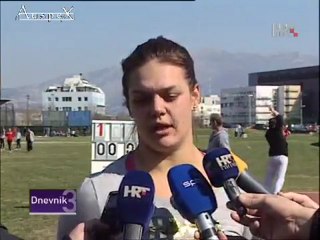 Athlé Sandra Perkovik 66.85m 2012 WL and qualification for olympic games