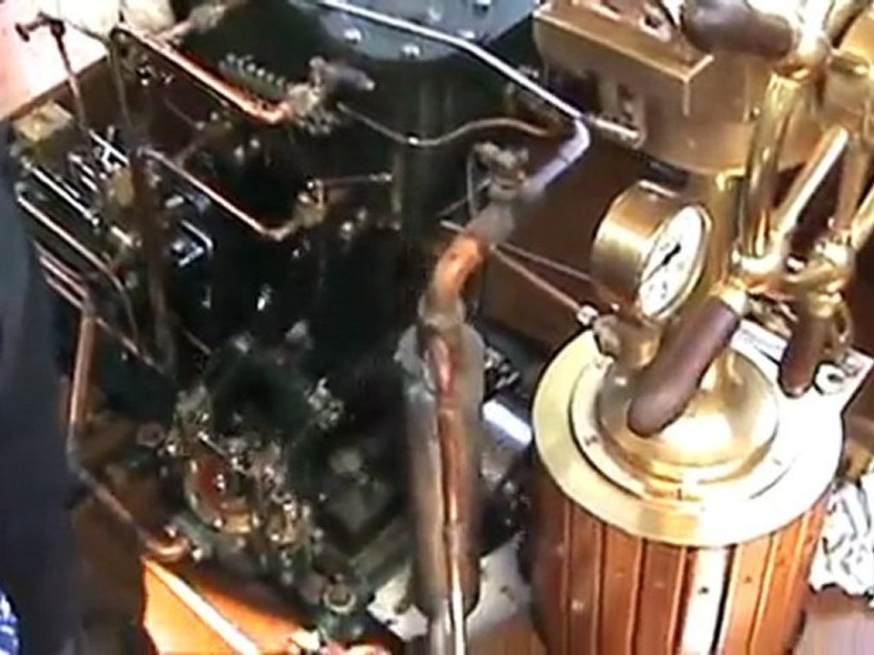 Minidampfer im flensburger Hafen 001