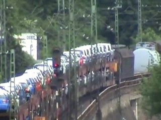 BR152 bei Erpel mit gemischtem Güterzug kurz vor Bf Linz