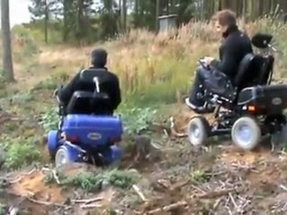 Four X Wheelchair - Hill Climbing in my Four X wheelchair DL