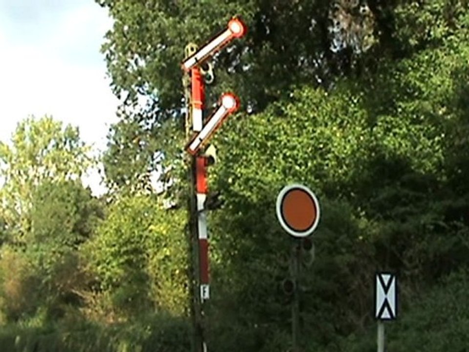 Bombardier Talent BR644 und Hauptsignal Witterschlick Heidgen 006