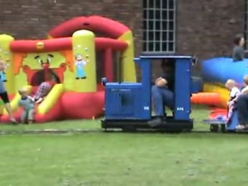 Feldbahnlok Gmeinder auf siebeneinviertel Zoll Spur in Westerburg 002