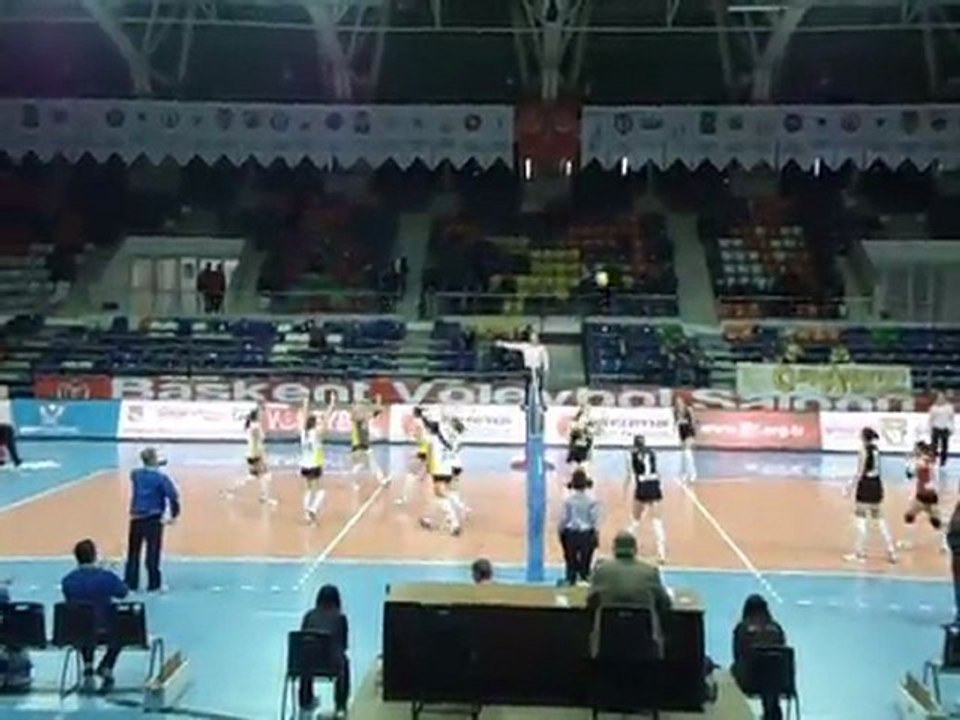 Beşiktaş-Ankaragücü Bayanlar voleybol 2..