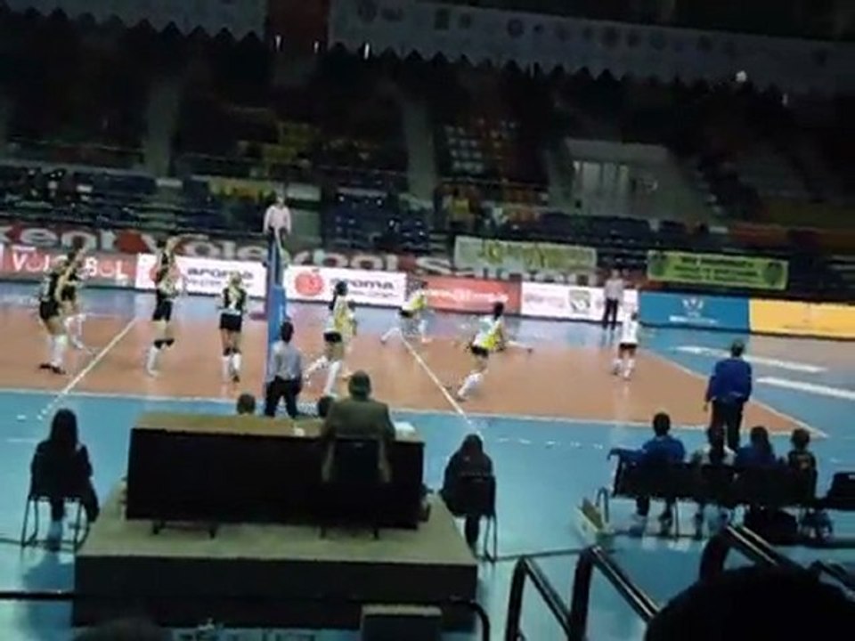 Beşiktaş-Ankaragücü Bayan voleybol 3