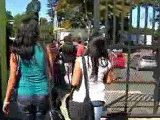 Gaël Yanno Soutient l'Introduction de l'Uniforme Scolaire