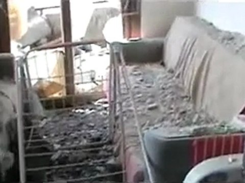 فري برس حمص اثار دمار المنازل حي كرم الزيتون 6 3 2012 ج 1