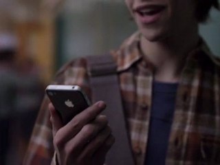 Apple iPhone 4S Rock God TV Reklamı