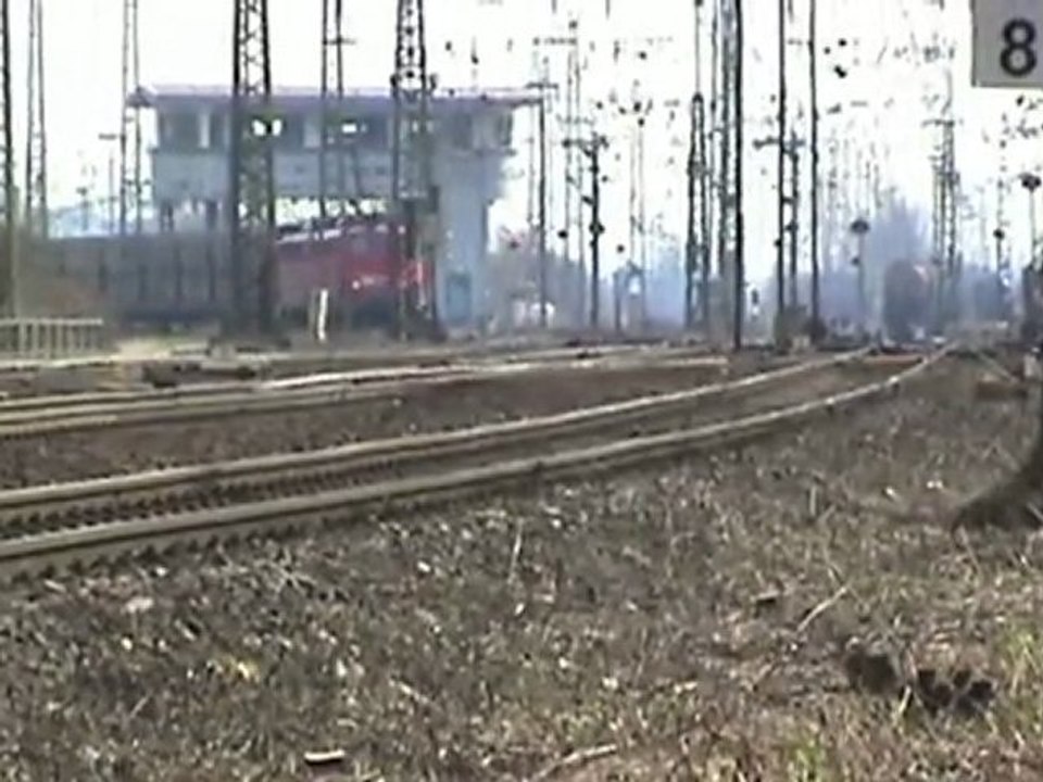 BR708, 2x BR140 Doppeltraktionen, BR152, BR139, BR185 beim Rbf Köln-Gremberg