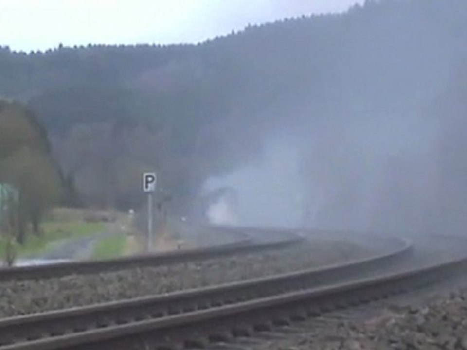 Dampfspektakel 2010 Plandampf kurz vor Bf Birresborn Pr T18, BR01, BR628.4, BR644
