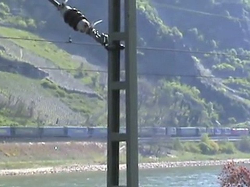 1x BR181, 1x BR151, 4x BR185, gegenüber Oberwesel a. Rhein