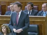 Sesión de control en el Congreso / Rajoy: Hay demasiadas duplicidades en la Administración