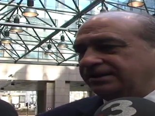 El ministro de Interior espera que el debate vasco ayude en la disolución de ETA