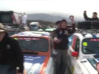 4L Trophy 2012 : JT déjanté, le premier.