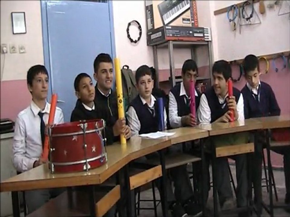 ŞEHİT ALİ BORİNLİ İ.Ö.O VE İŞ OKULU  BOOMWHACKHERS GRUBU