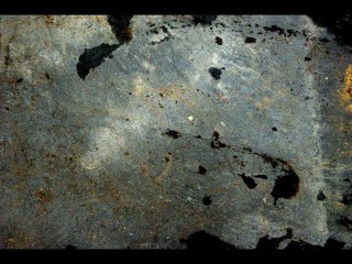 monde mineral avec traces