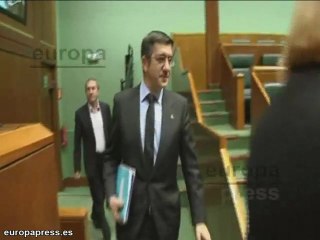 Patxi López propone una ponencia abierta