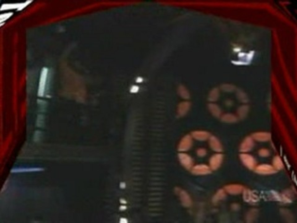 NWA feat Snoop Dogg - Chin Check (Live)