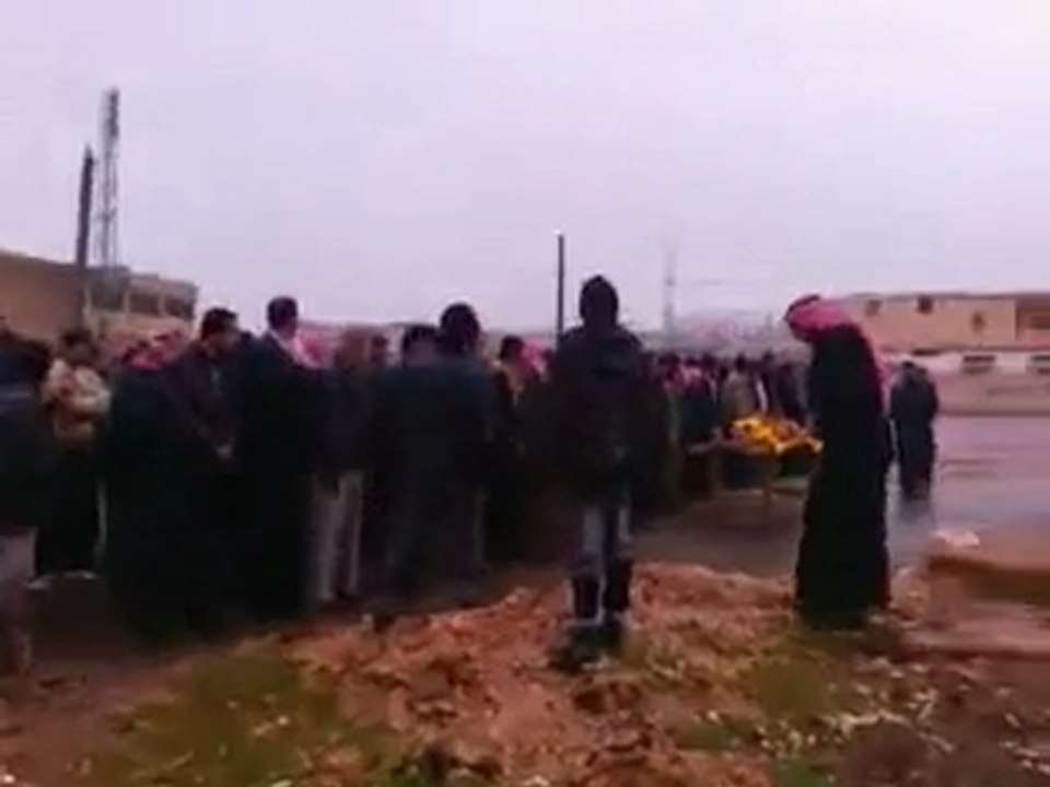 فري برس ادلب كنصفرة  تشييع الشهيد محمد خالد حاج ياسين7 3 2012