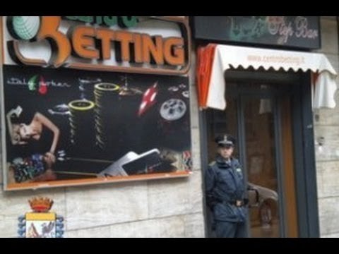 Napoli - Calcioscommesse, truffa da 10 milioni nel napoletano due arresti (07.03.12)