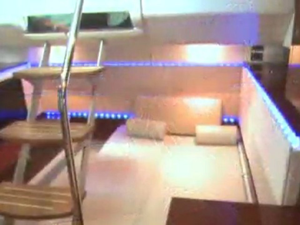 Sea Ray 450 Sundancer