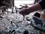 فري برس حمص حي الإنشاءات دمار و خراب في المنازل  8 3 2012 ج2